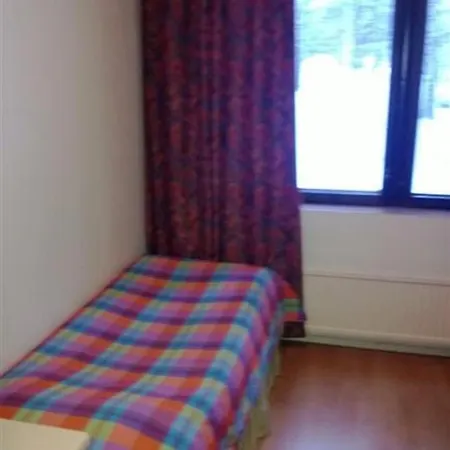 Otsolan Hovi 3*